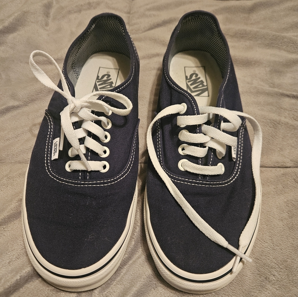 Vans Authentic Shoe - Navy Blue Canvas